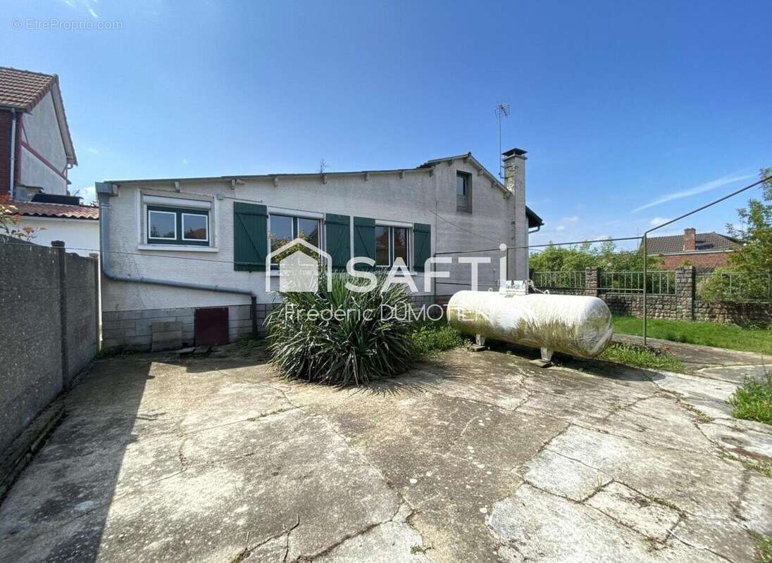 Photo 3 - Maison à ROISEL