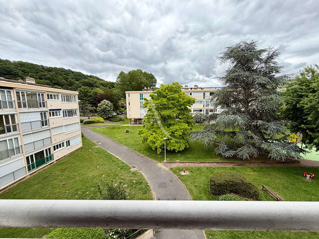 Appartement à GIF-SUR-YVETTE