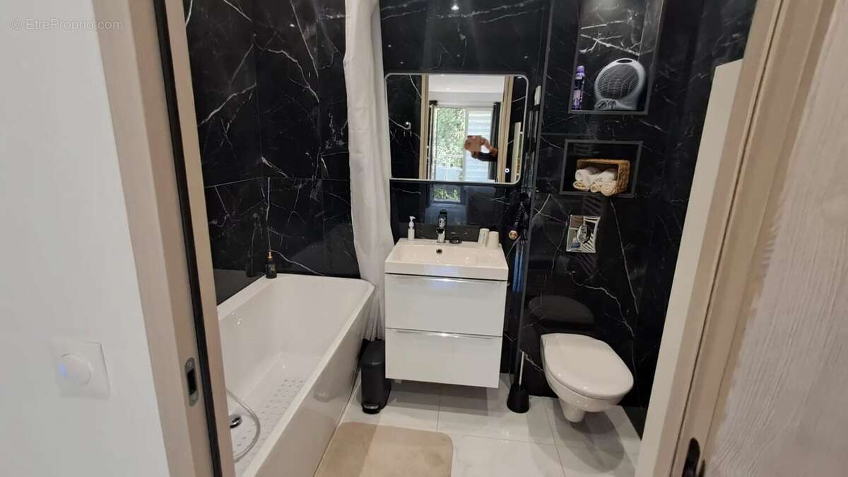 Appartement à MENTON