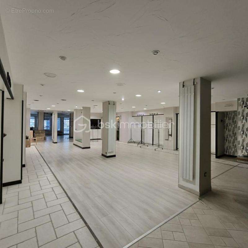 Appartement à FOUGERES