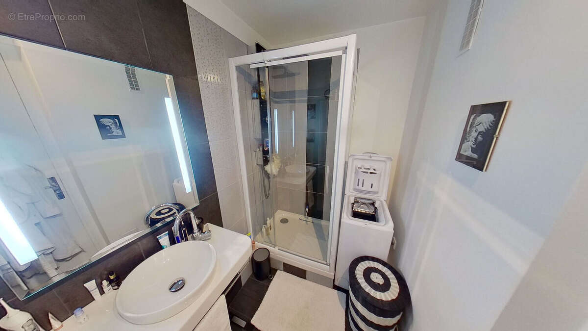 Appartement à ROSNY-SOUS-BOIS