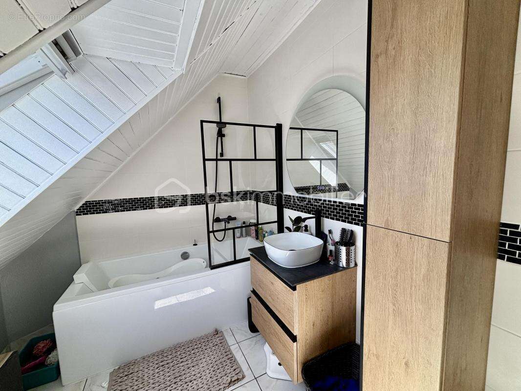 *** Guillaume BILQUARD by BSK immobilier vous propose en EXCLUSIVITÉ *** - photo 13