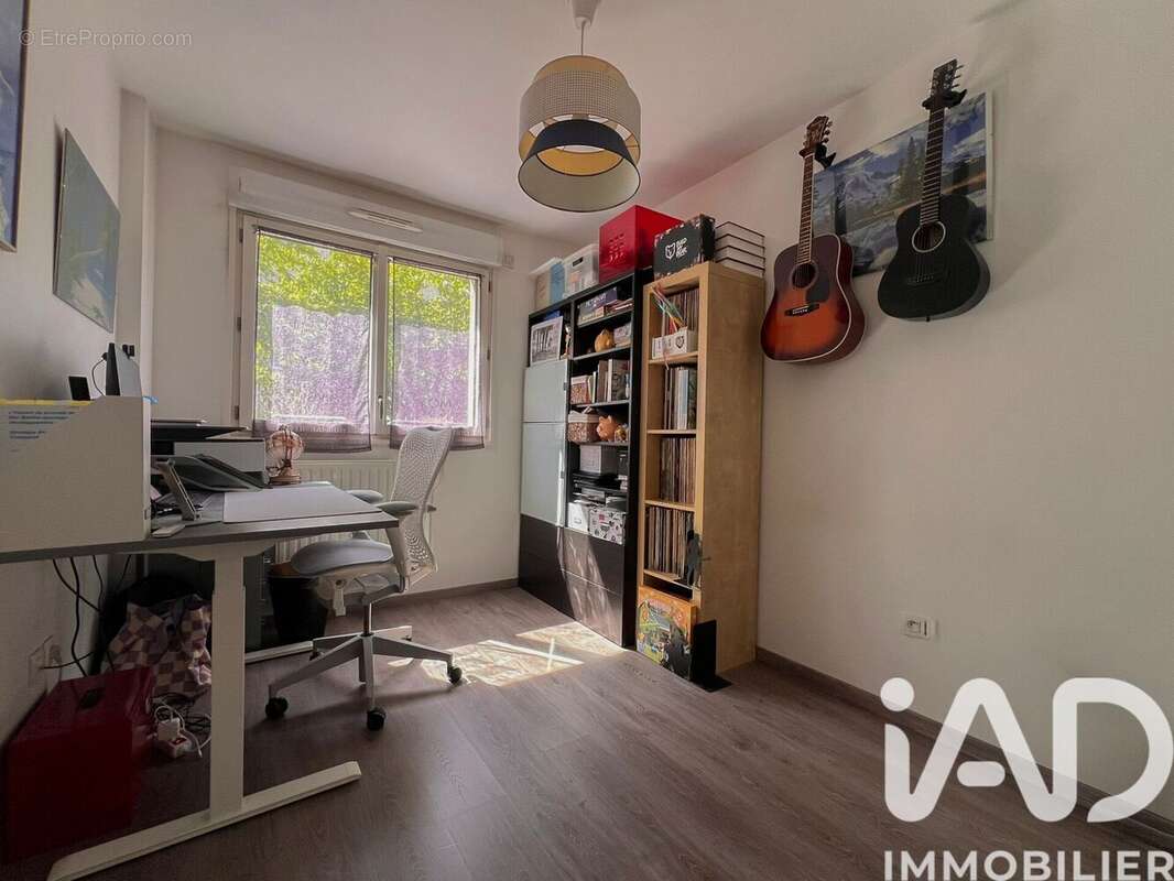 Photo 9 - Appartement à BOURG-LA-REINE