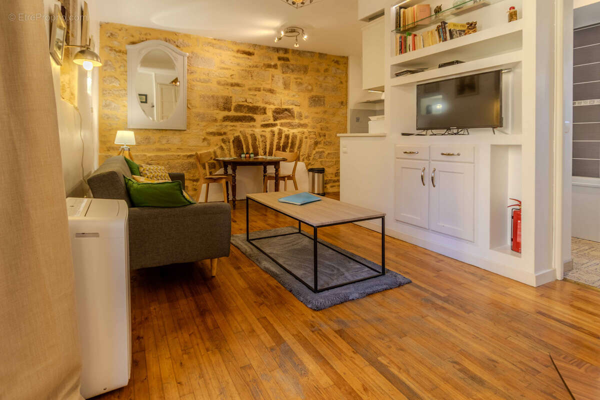 Appartement à SARLAT-LA-CANEDA