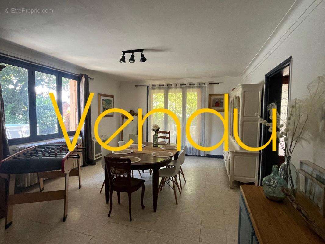 Maison à L&#039;HONOR-DE-COS