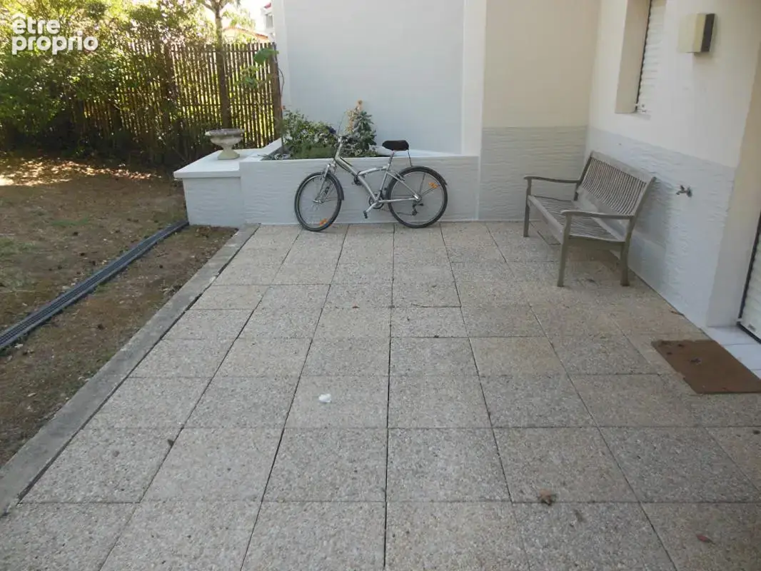Appartement 2 pièces avec jardin terrasse et garage proche Marché - photo 5