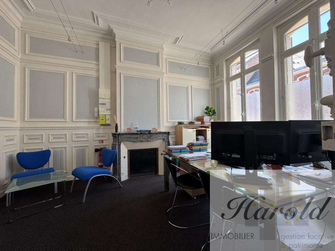 titre - Commerce à AMIENS