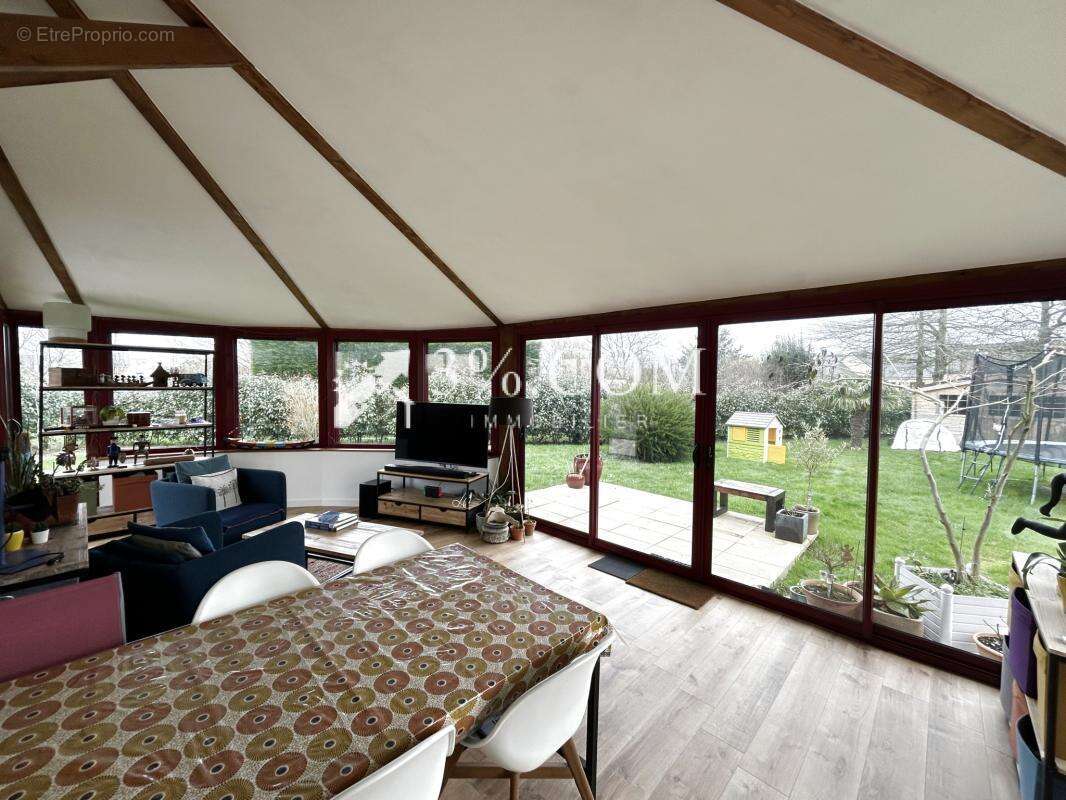 Maison à SAINT-MALO-DE-GUERSAC