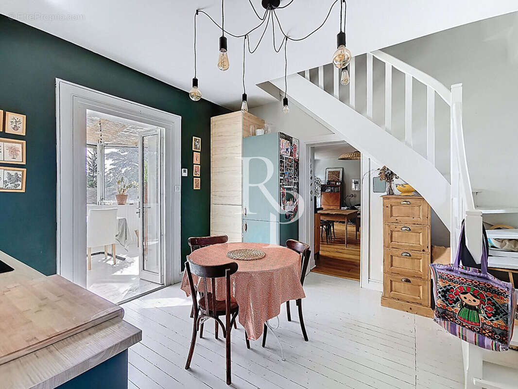 Appartement à LYON-5E