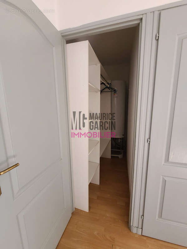 1er étage  - Appartement à SARRIANS