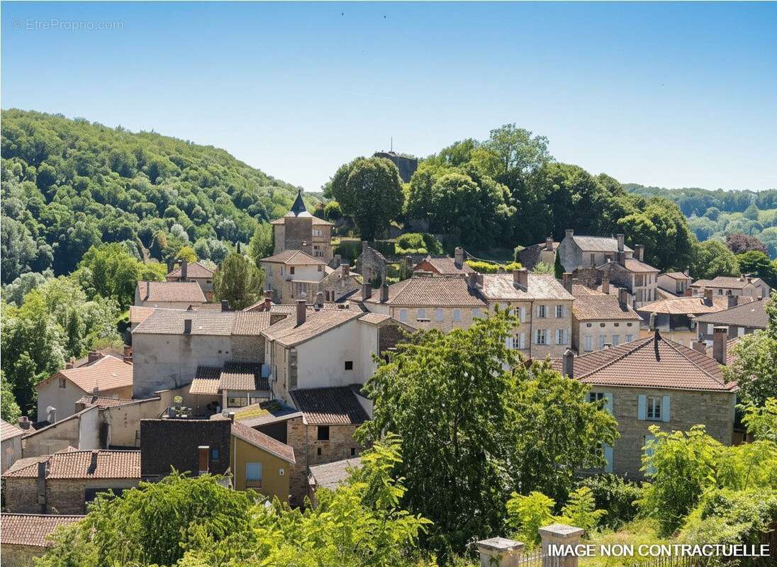 Maison à CAYLUS