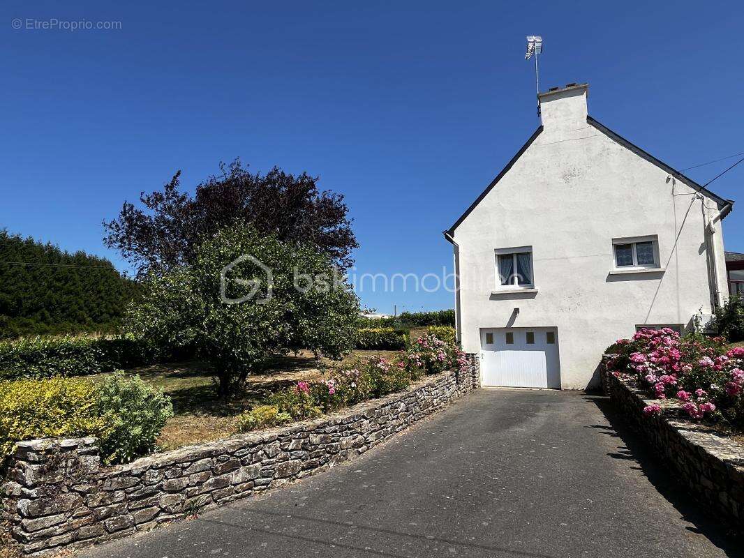 2 Maisons avec fort potentiel sur plus de 1 hectare - photo 12