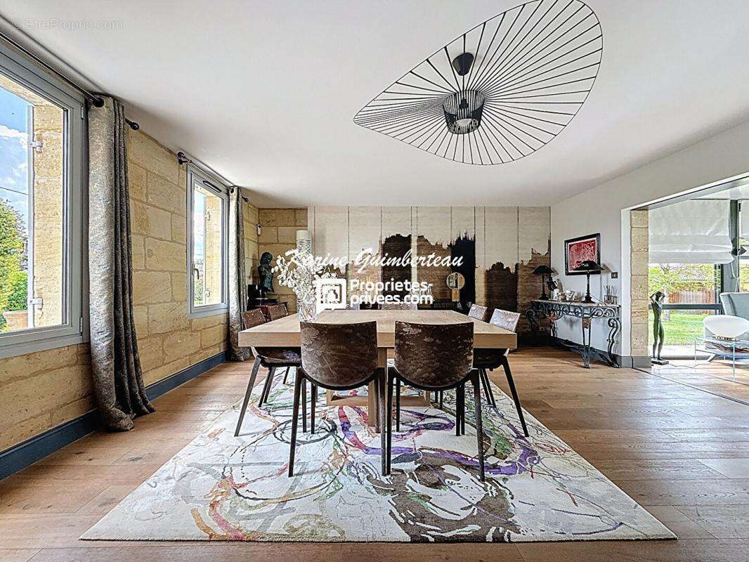 Maison de campagne en pierre 320 m2 + piscine + garage + jardin - photo 2