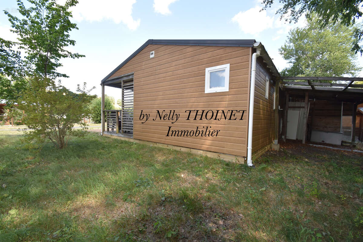 Dépt.63, proche super besse, egliseneuve d'entraigues, chalet de loisirs, 35 m2, 3 chambres, terrasse et terra - photo 12