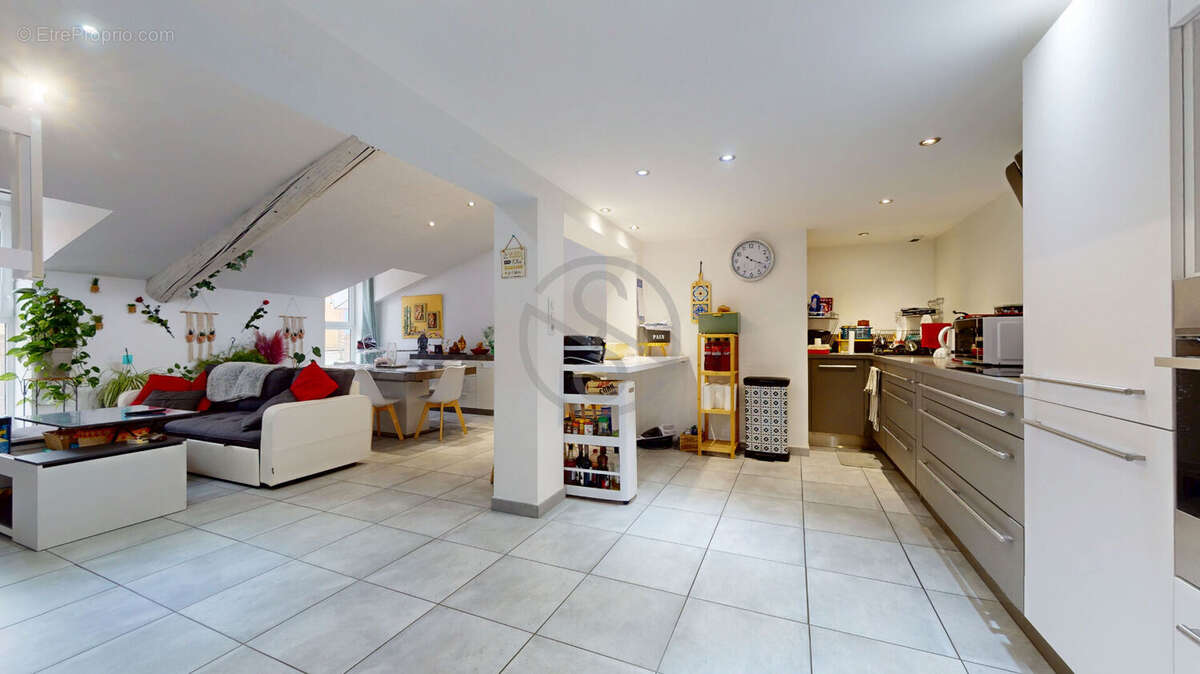 Appartement à LA COTE-SAINT-ANDRE