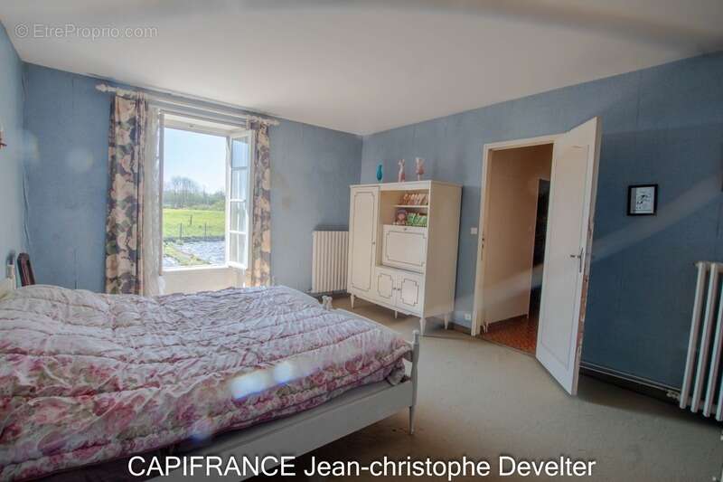 Maison à vendre GORRON (53) maison en pierres 3 chambres avec dépendances sur terrain de 3450 m2 - photo 10