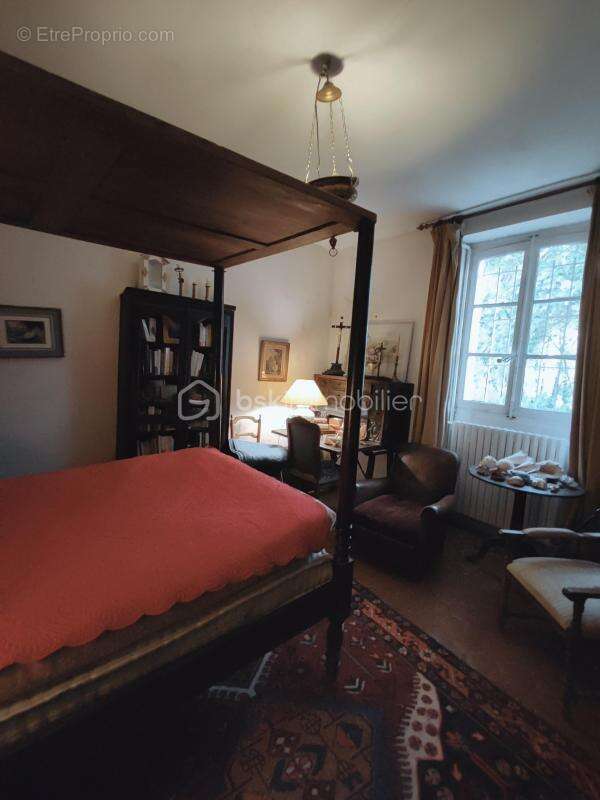 Maison à SAINT-MAURICE-AUX-RICHES-HOMMES