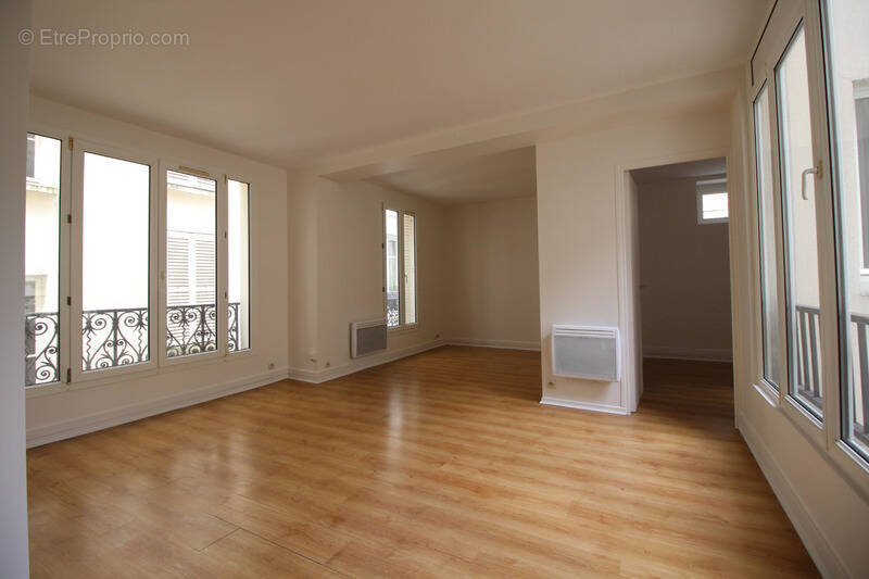 Appartement à LEVALLOIS-PERRET