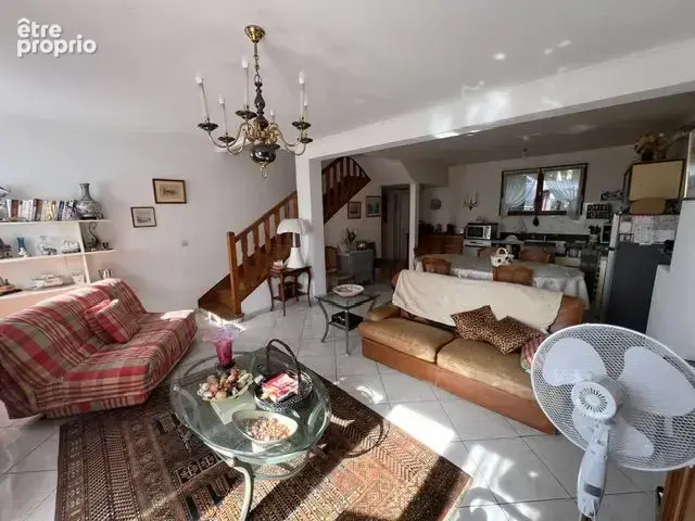 Maison 4 pièces 70 m² à vendre à Carrieres-Sur-Seine (78420) - photo 3