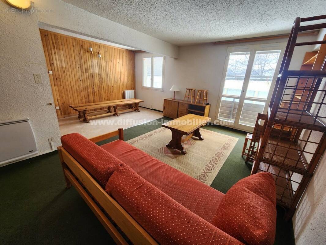 Appartement à SAINT-PONS