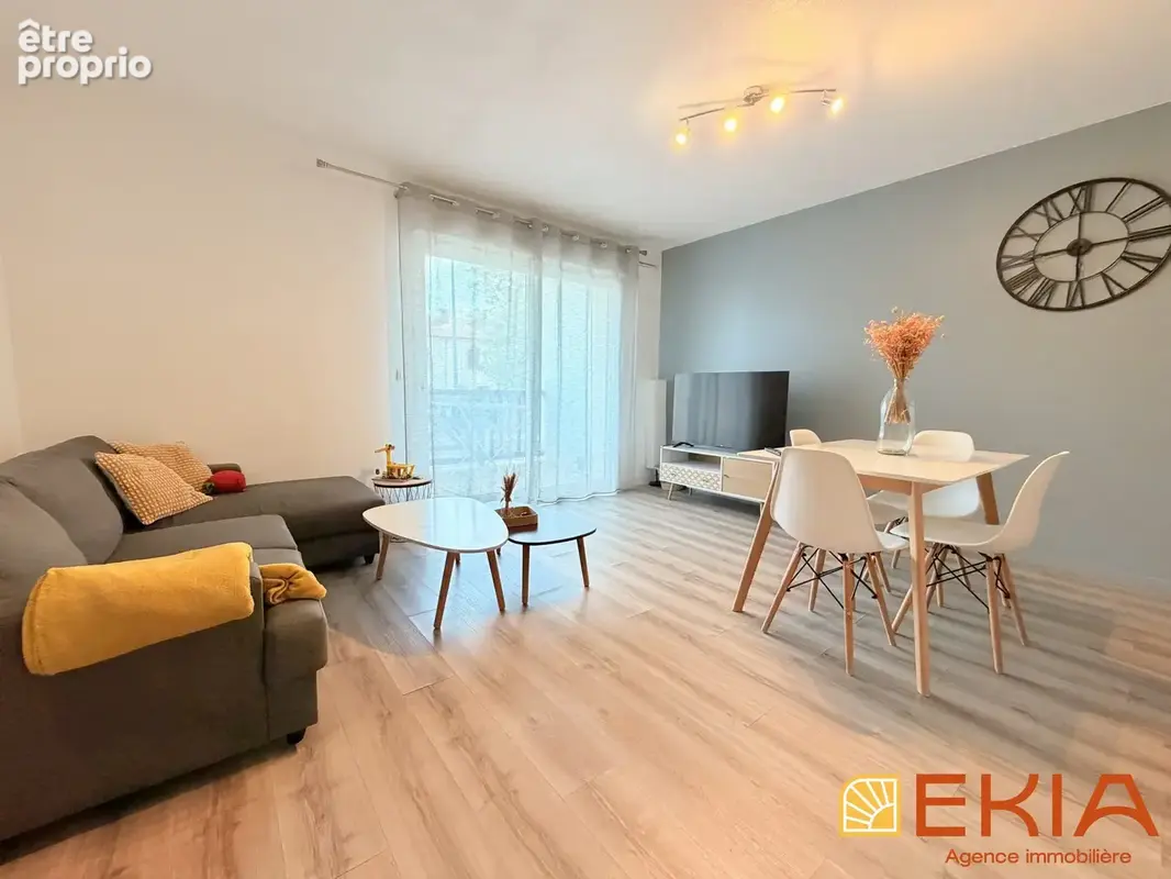 Appartement à SAINT-MARTIN-DE-SEIGNANX