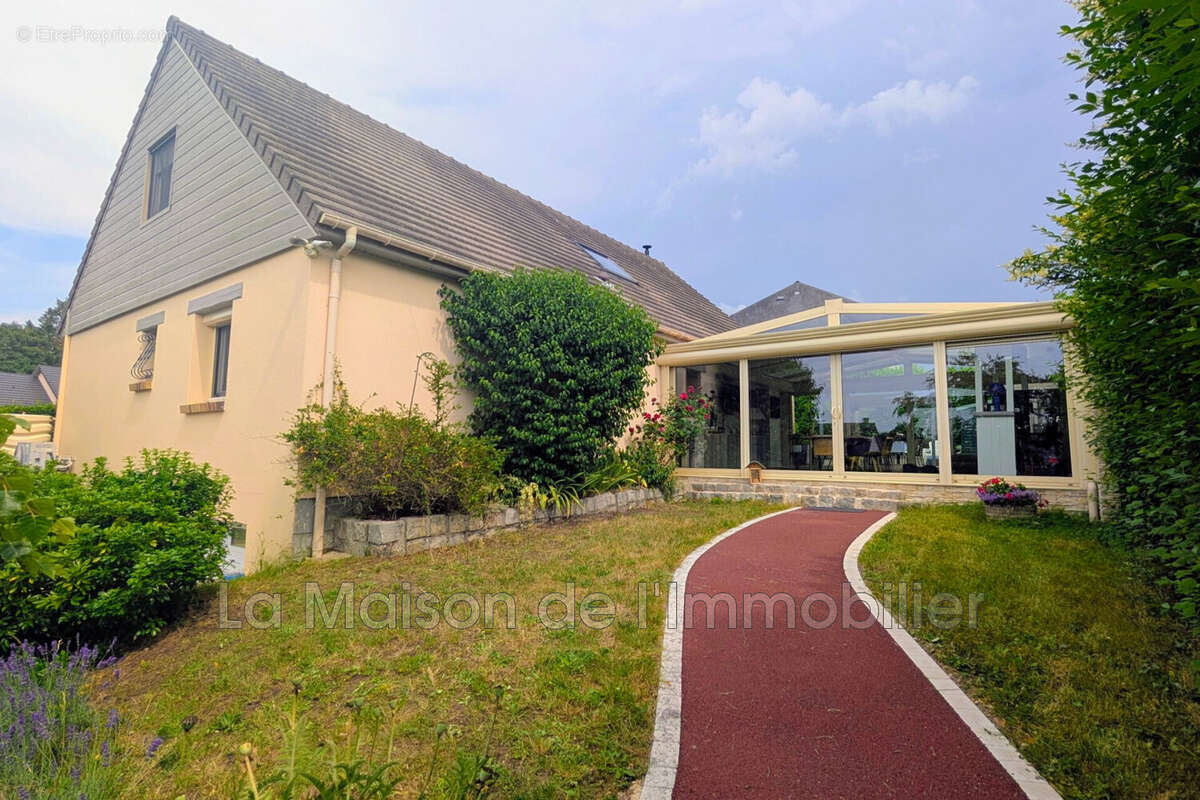 Maison à PONT-DE-L'ARCHE