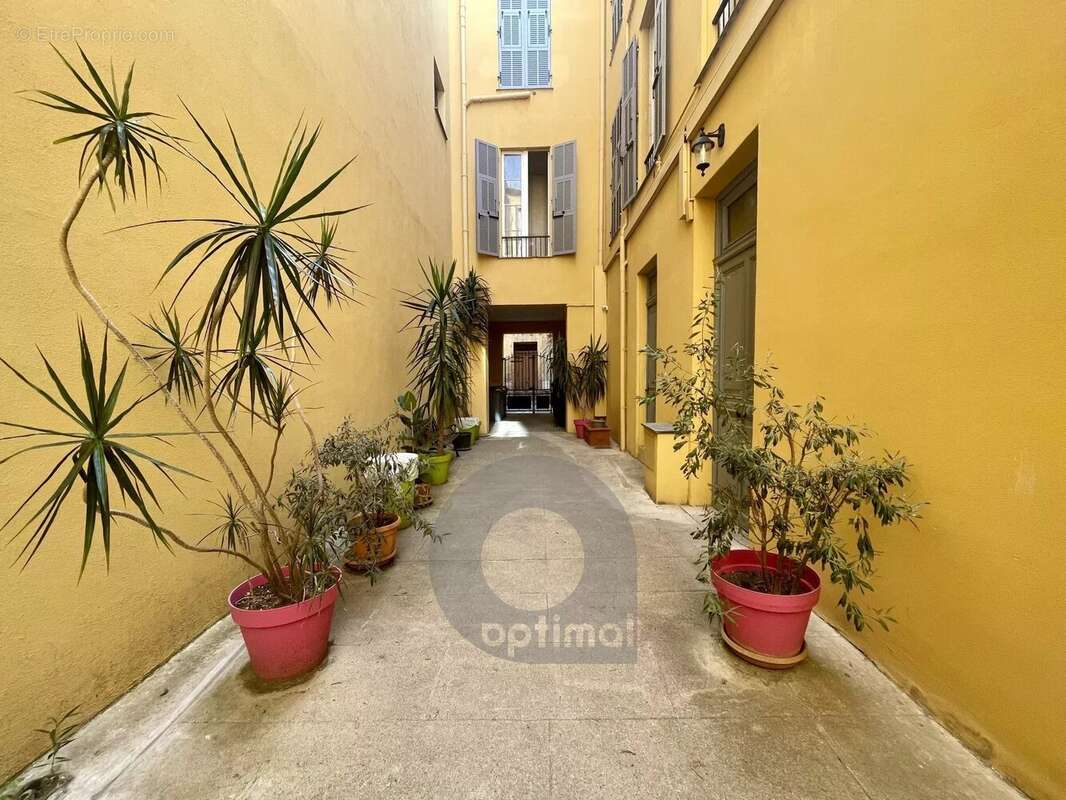 Appartement à MENTON