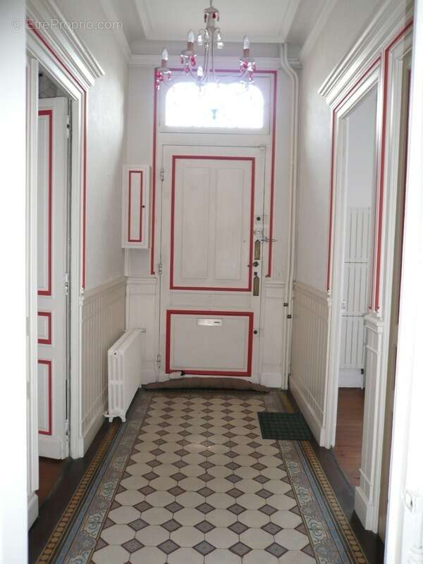  A Vendre Maison BOURGEOISE COGNAC Proche Centre Ville  - photo 23