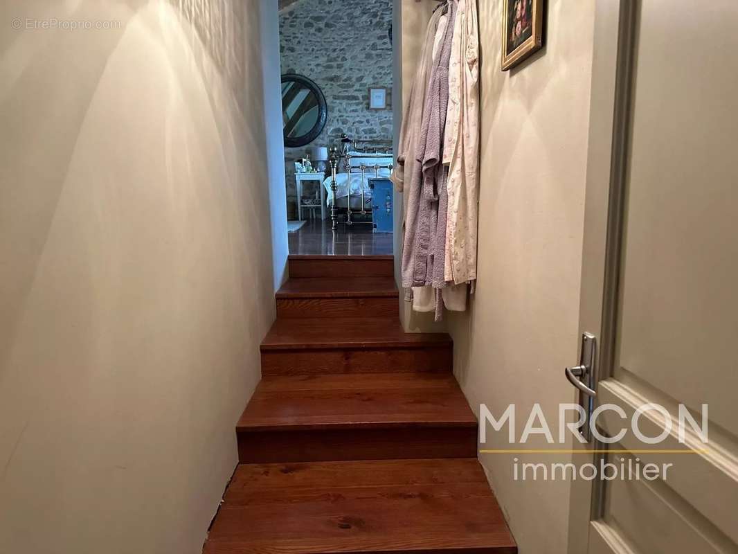 Maison à DUN-LE-PALESTEL