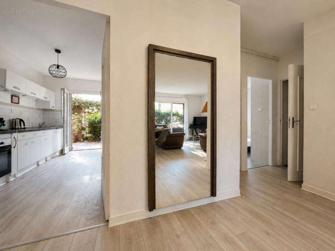 Appartement à PIN-BALMA
