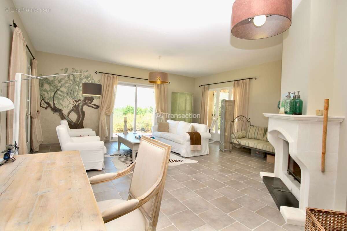 Maison 165 m² à Tornac  - photo 12