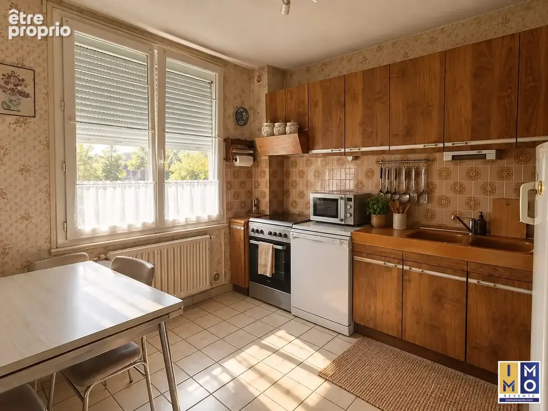 Maison 5 pièces 101 m² à vendre à Bourges (18000) - photo 2
