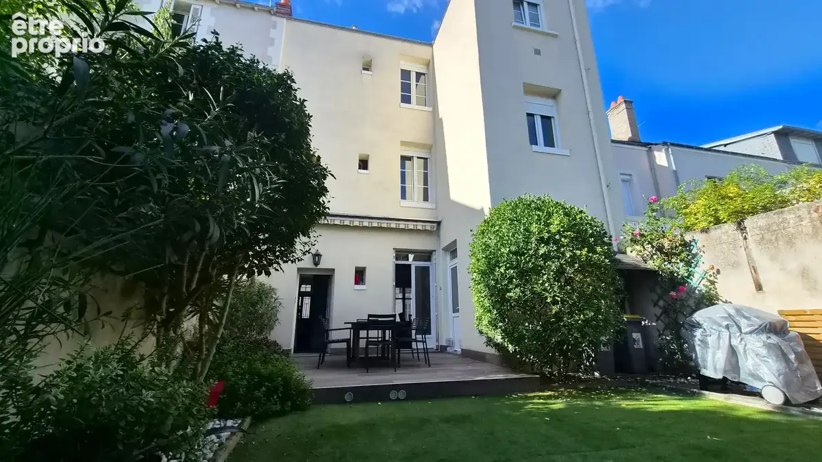 Maison - 180 m² - TOURS - photo 2