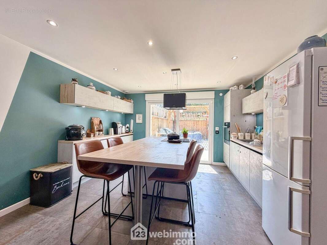 Maison 194 m² à Nixeville-Blercourt  - photo 2
