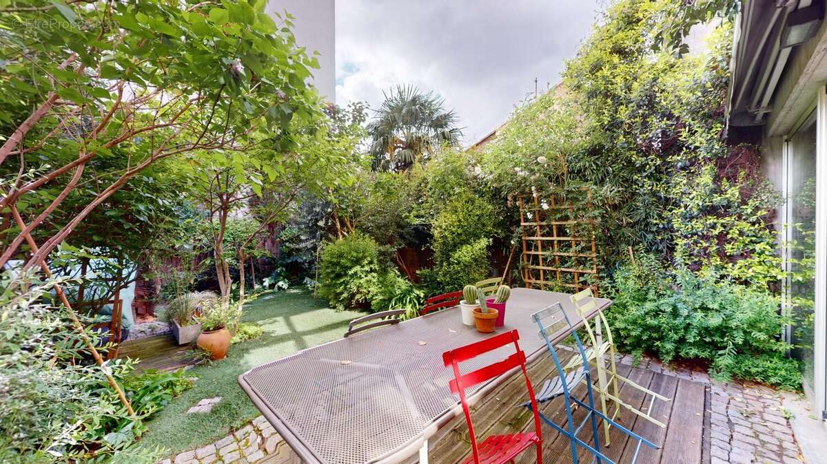 Appartement 184 m² à Bagnolet  - photo 3