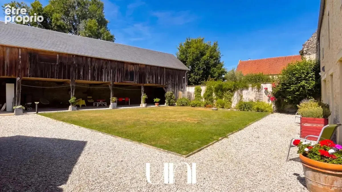 Maison 7 pièces de 264m2 avec jardin clos - Mathieu - photo 6