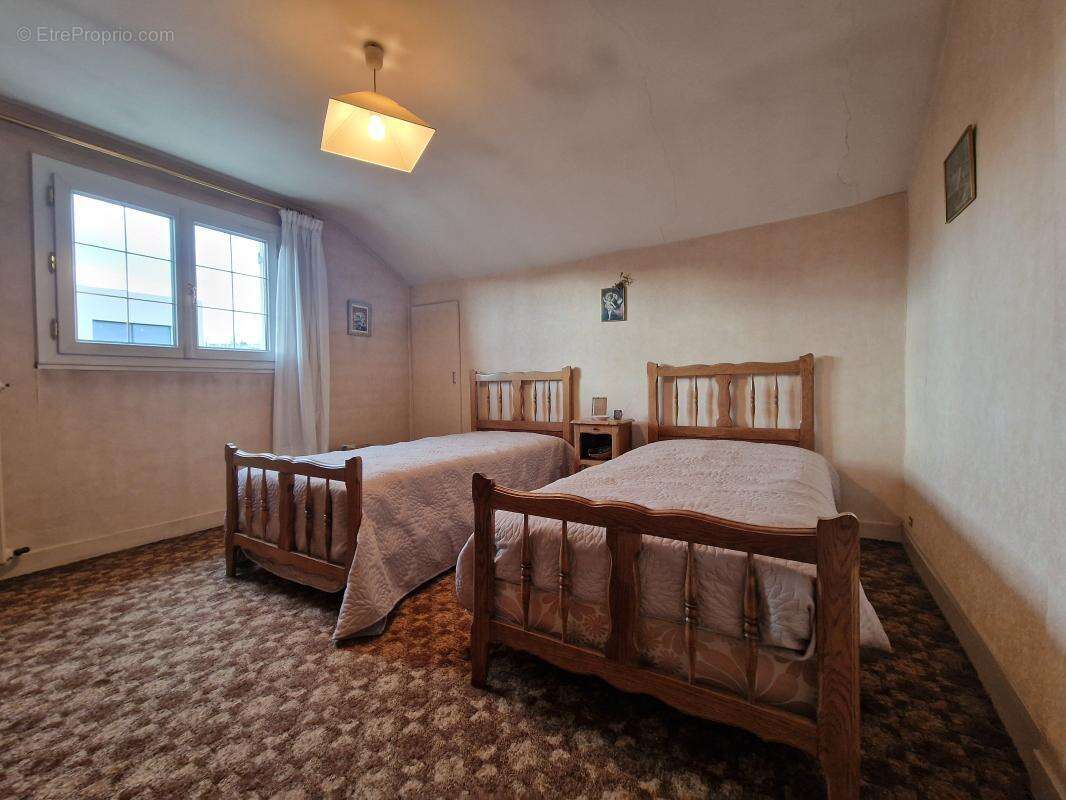 Maison à VAIRES-SUR-MARNE