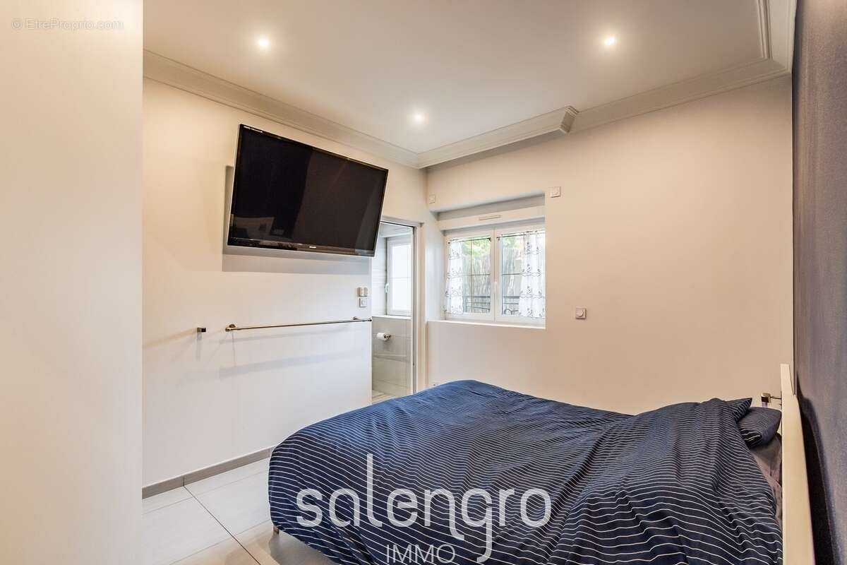 Appartement à LIMAS