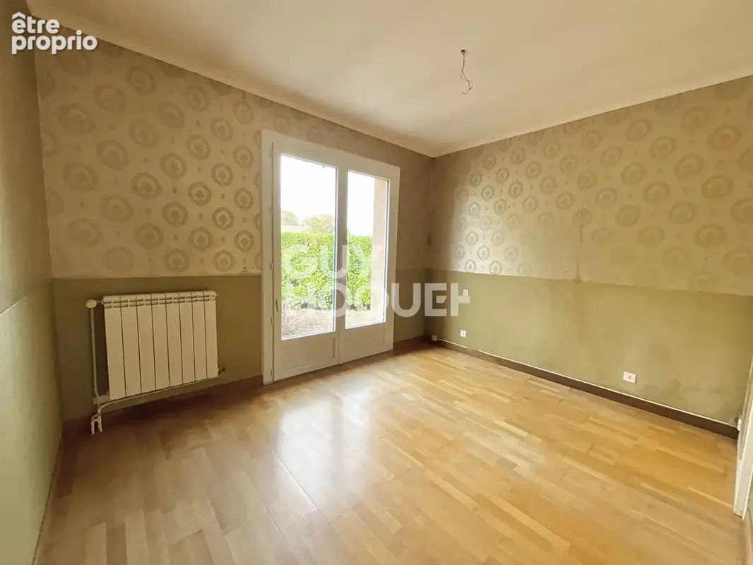 Maison de plain-pied T5 de 118 m2 habitable, surface totale au sol 170 m2 proche centre - photo 7