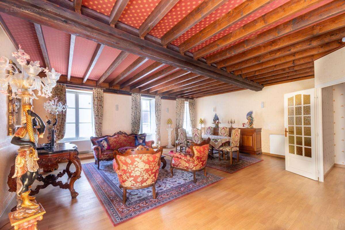 Maison à MACON