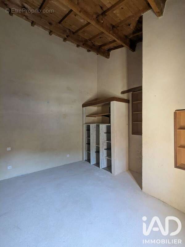 Maison 89 m² à Pouzilhac  - photo 6