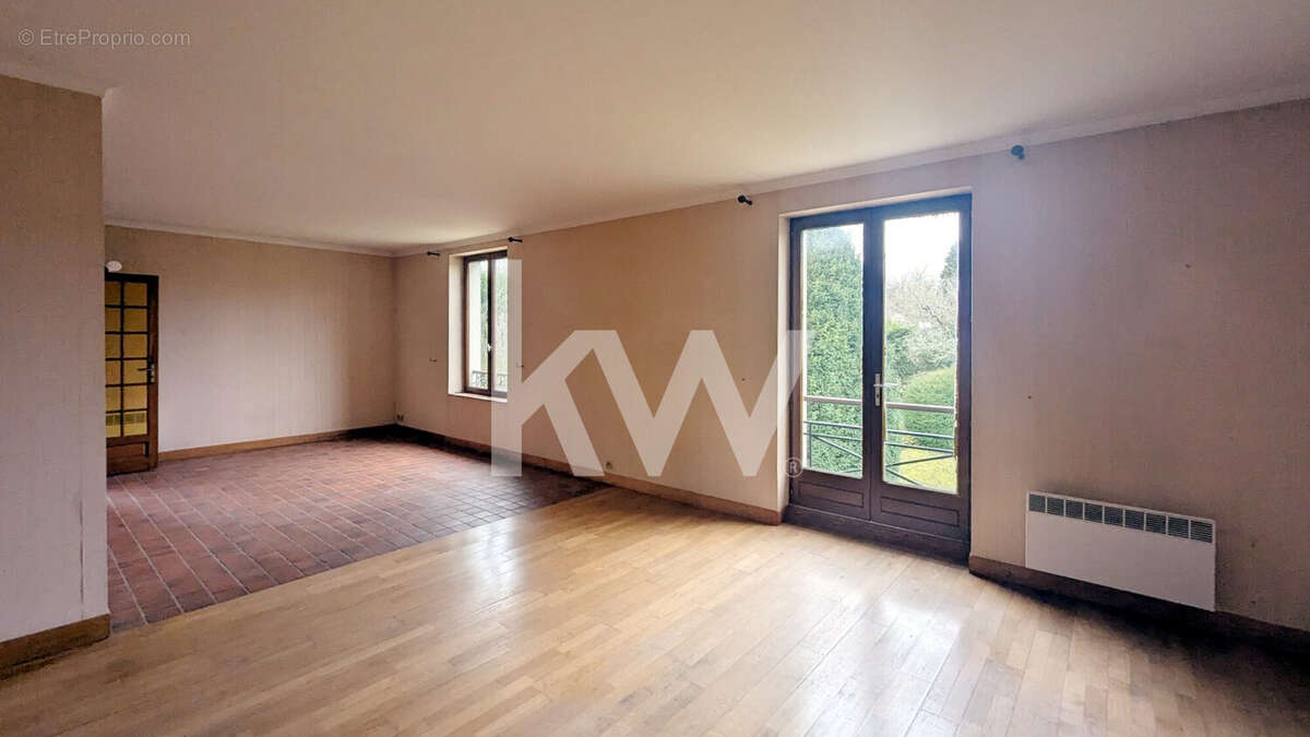 Maison 210 m² à Montmorency  - photo 8