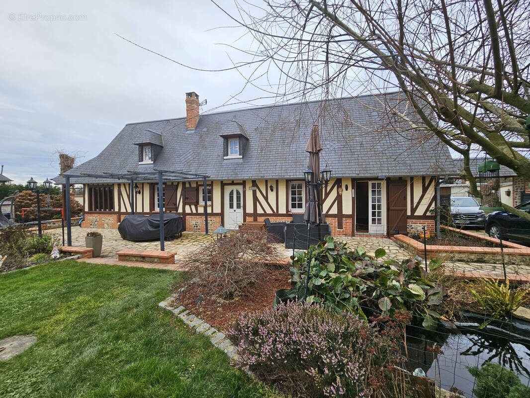 Maison à LIEUREY