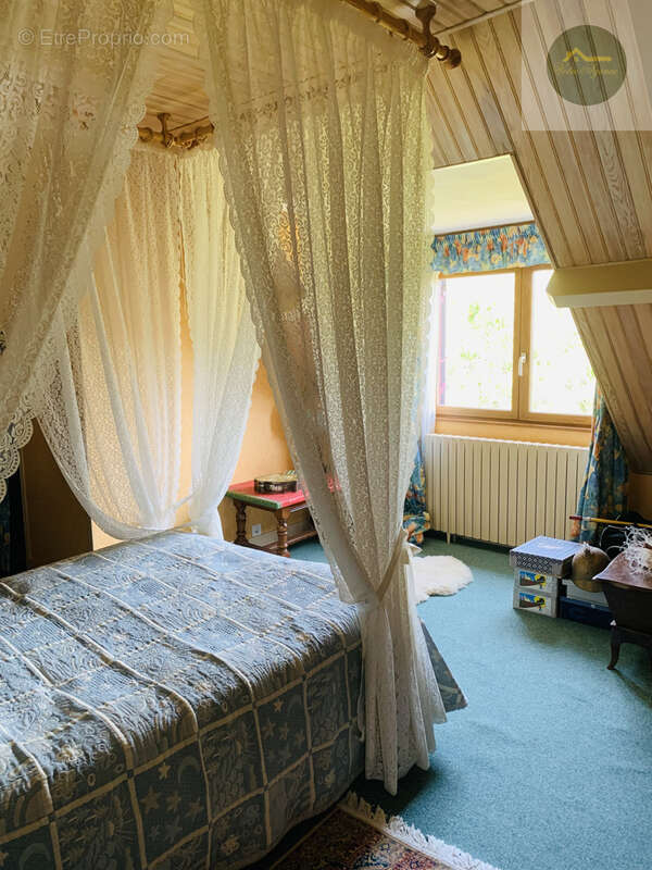 Maison à CHEROY