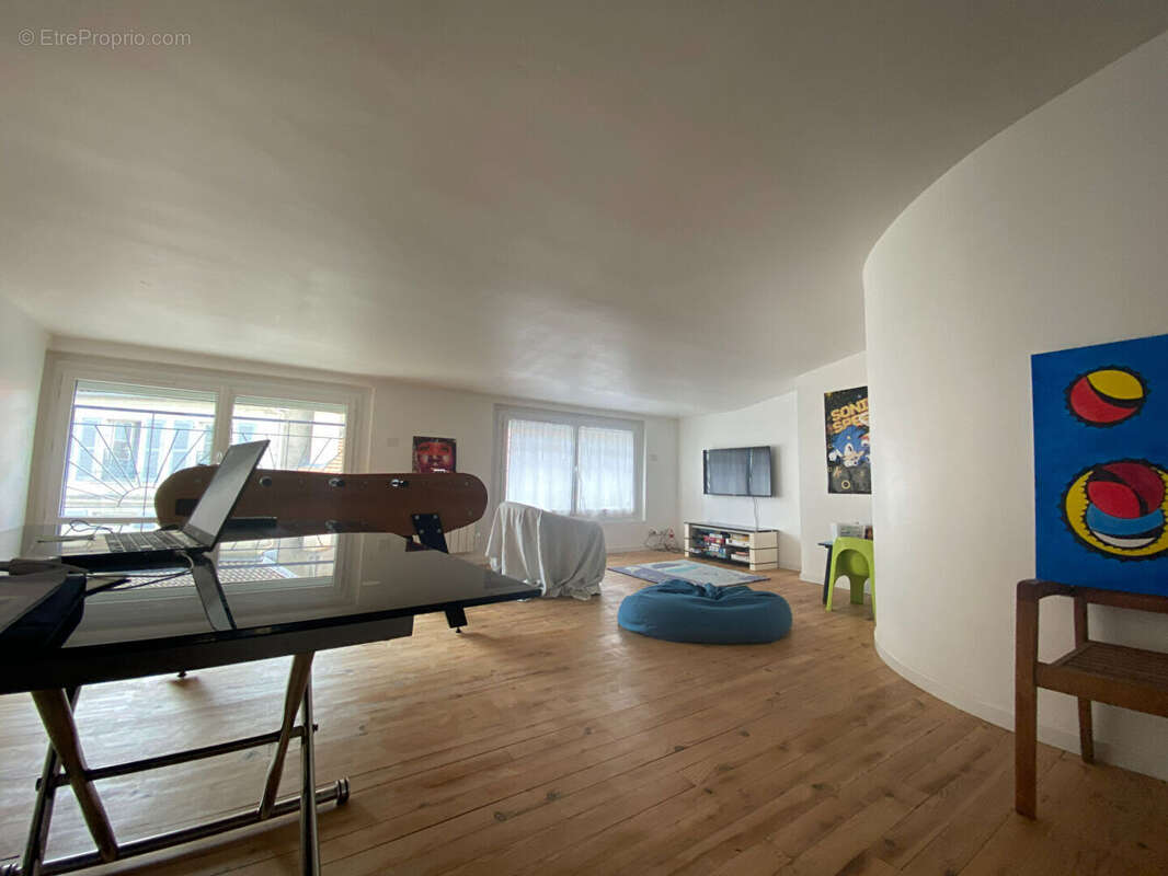 Appartement 185 m² à Pau  - photo 4