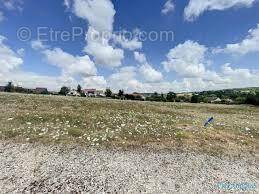 Terrain à VILLIERS-SUR-SUIZE