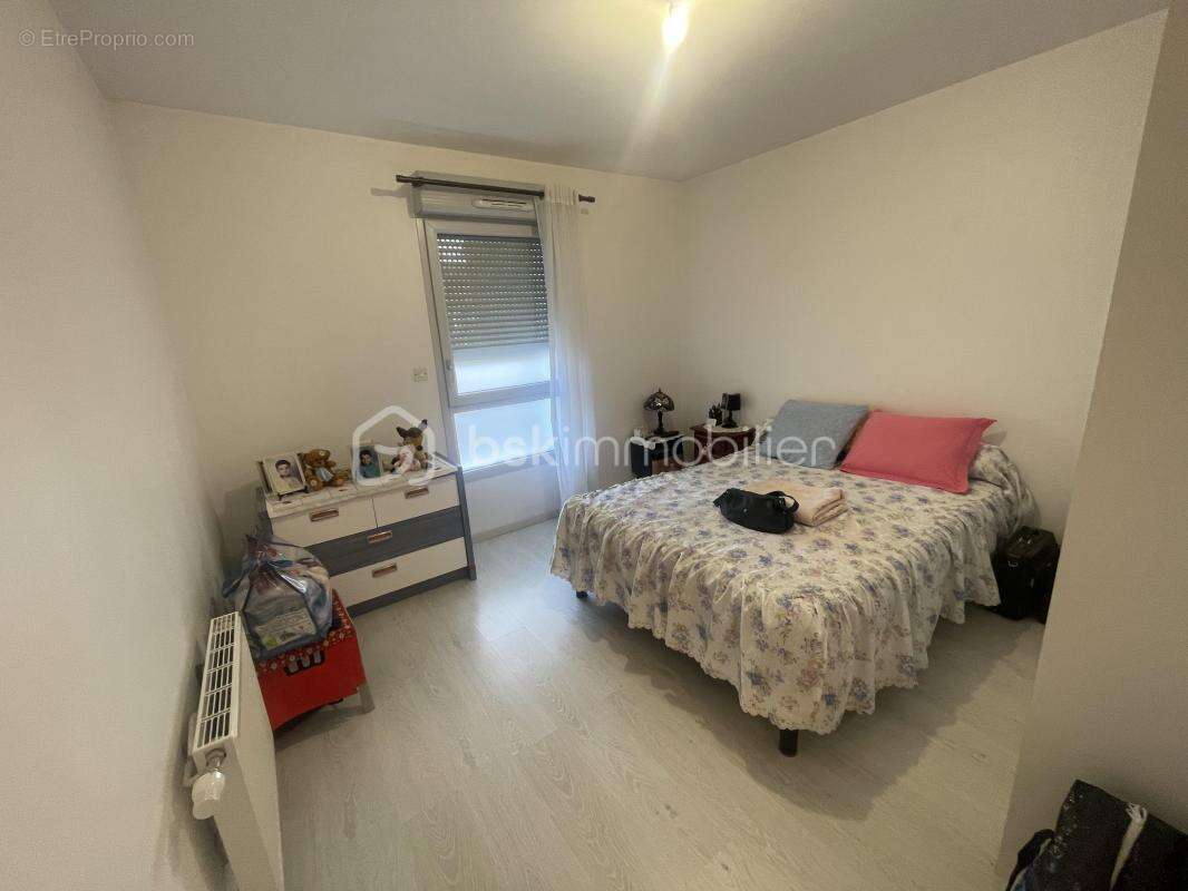 Appartement à MAINVILLIERS