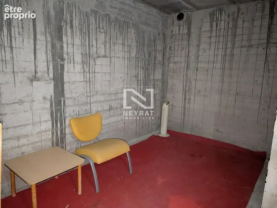 Draguignan -  appartement lumineux avec potentiel 2 chambres - photo 11