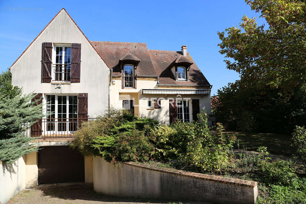 Maison à CONFLANS-SAINTE-HONORINE