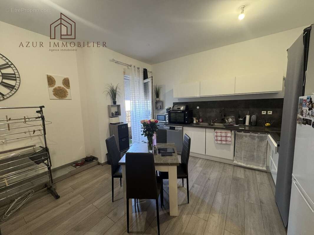 Appartement à LESPIGNAN
